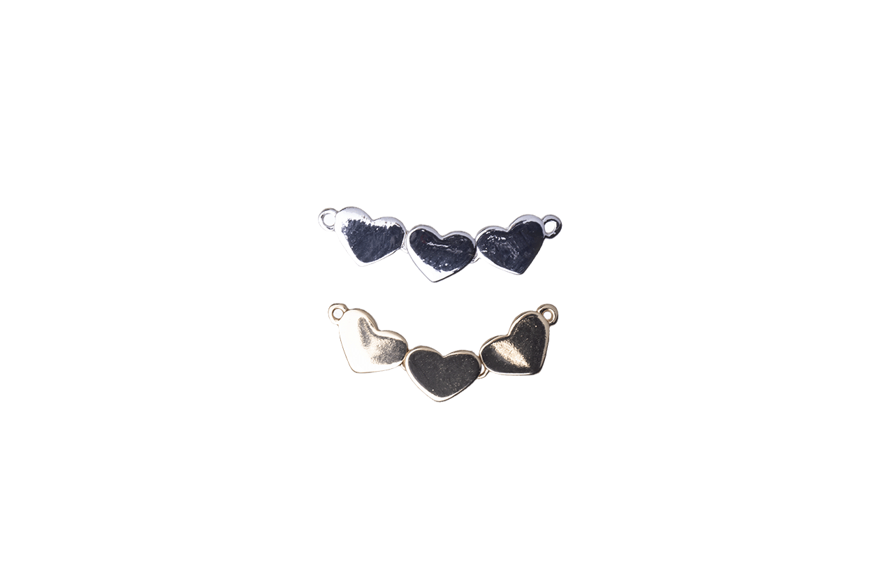 Hearts Charm Pendant Sold by the Piece - K140